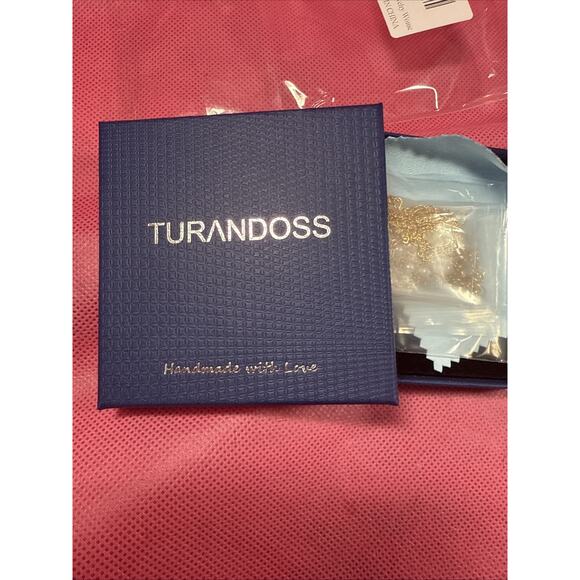 Layered Pearl Necklaces for Women - Initial Necklaces, Dainty Gold Letter D I3 - Picture 4 of 4